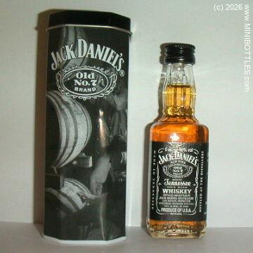 &copy; www.MINIBOTTLES.com - do not copy