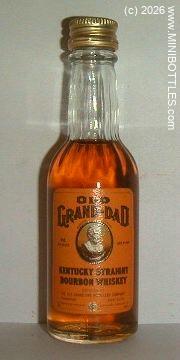 &copy; www.MINIBOTTLES.com - do not copy